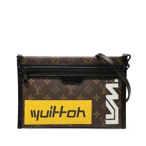 LOUIS VUITTON Brown Monogram Leather Messenger Shoulder Bag